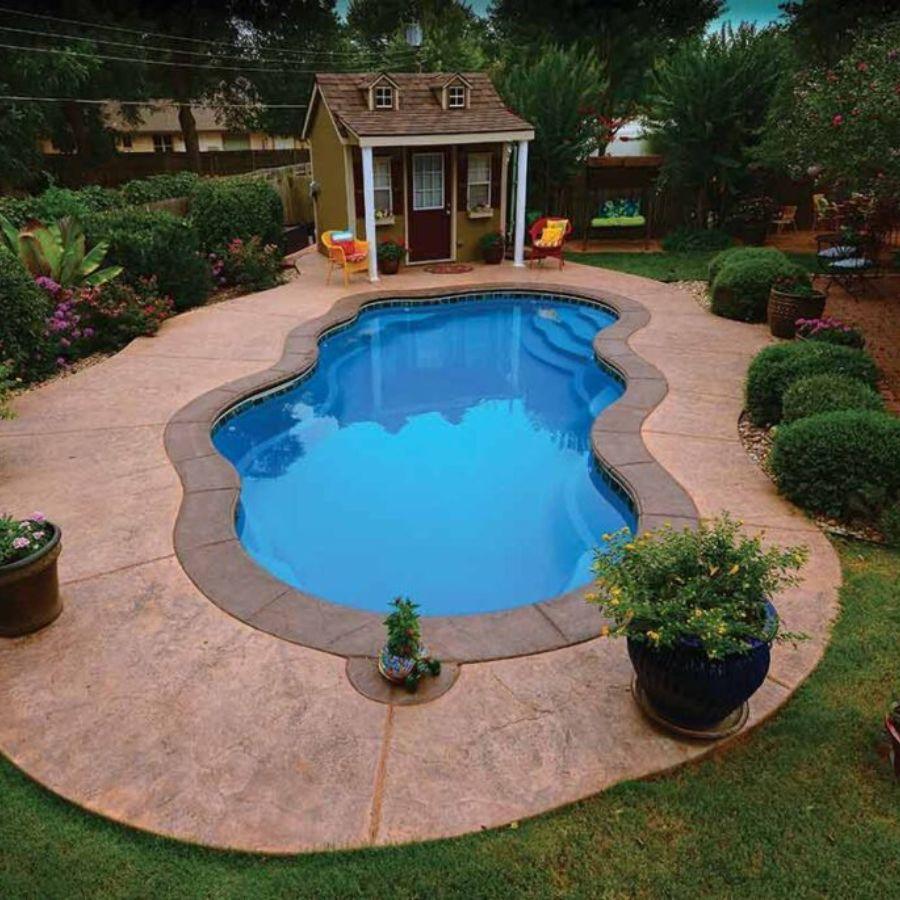Elegant Design • Swim-Up Seating • Family-Friendly Pool